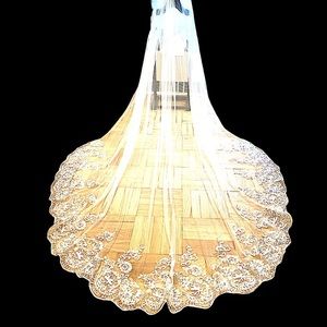 Cathedral Wedding WHITE Veil 118x118” NEW Long